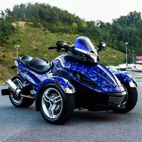 Spider Spyder 3 Wheel Motorcycle / Spyder Motorcycle Can am spyder rt | Can am spyder, Can am ...