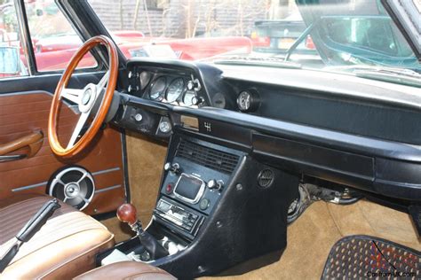 1972 BMW 2002 Tii Excellent condition, Green with Brown interior.