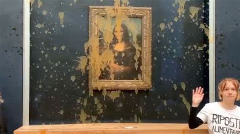 Climate Activists Throw Soup At Mona Lisa Painting in Paris - The Morning News