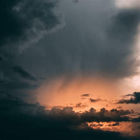 Cloudy Night Sky Wallpapers - Top Free Cloudy Night Sky Backgrounds - WallpaperAccess