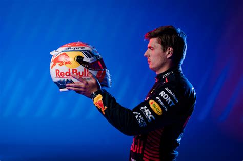 Max on his 2023 helmet - news.verstappen.com