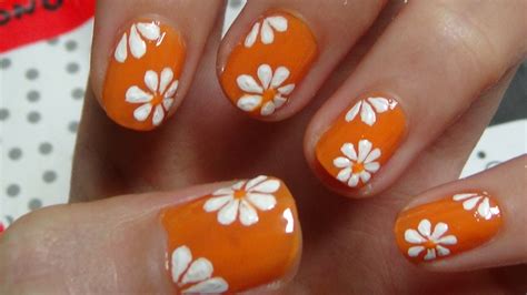 6 Flower Nail Art Designs | Best Nail Designs