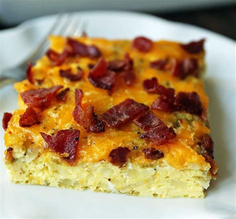 Bacon Egg and Cheese Casserole. An easy breakfast casserole recipe. Green Chili… | Bacon egg and ...