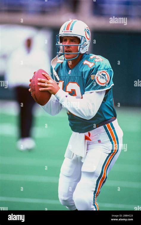 Dan Marino 0f the Miami Dolphins Stock Photo - Alamy