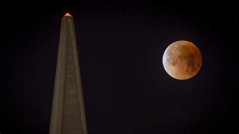 Super Blue Moon 2023: Does Blue Moon look blue? Know how it really looks - Hindustan Times