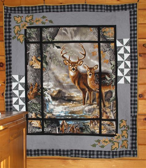 deer in the window panel quilt made by Heathr MK OW*****@***** | Японские одеяла, Квилтинговые ...