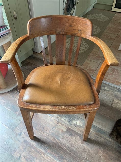 Identifying an Old Wooden Chair? | ThriftyFun