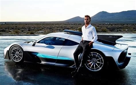 Lewis Hamilton's jaw-dropping car collection from Pagani Zonda to rare Ferrari - Big Sports News