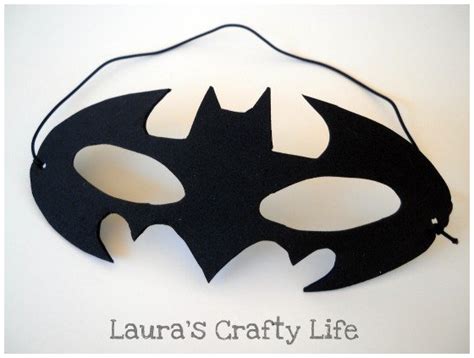 Heidi's Bored - The Pinterest Test: DIY Batman Mask