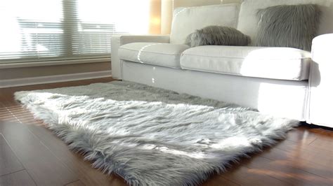 Thierry Faux Fur Extra Large Area Rug (14 Colors) - Sugarmundo Paris - Buy Faux Fur Rug Carpet