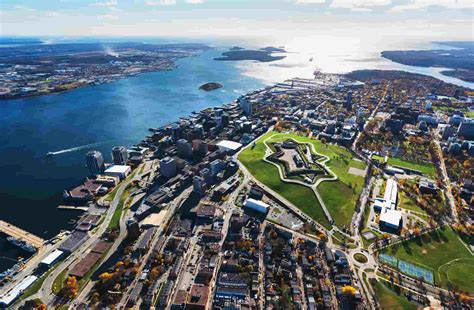 Top 10 Must-Visit Attractions in Halifax, Nova Scotia