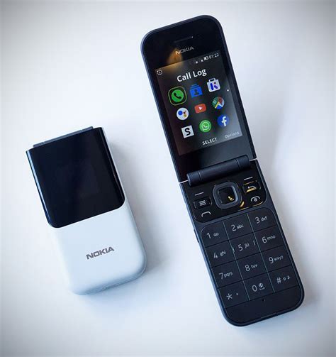 Nokia 2720 Flip Wants to Bring Back the Classic Design, But with Modern Apps - TechEBlog