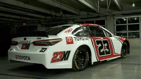 NASCAR stars unveil new car for Michael Jordan's racing team - WWAYTV3