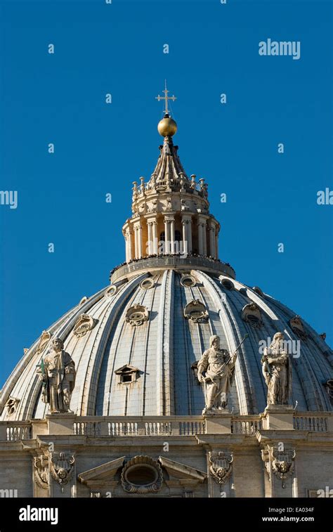 Dome of Saint Peter's Church in Vatican City, Rome, Italy Stock Photo - Alamy