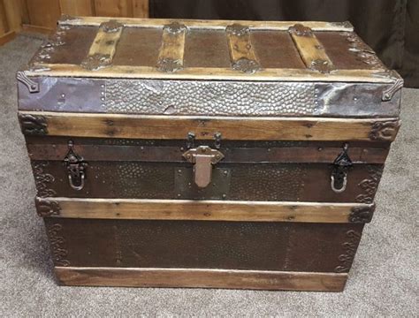 DIY Toy Box Treasure Chest from Antique Steamer Trunk