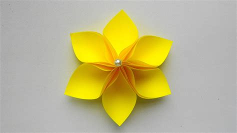 Origami Flower Tutorial 🌼 Origami Easy | Origami flowers tutorial, Origami easy, Paper crafts ...