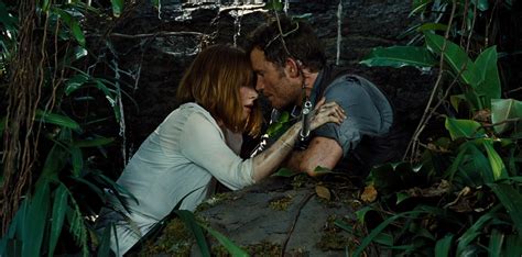 Jurassic World Deleted Scenes