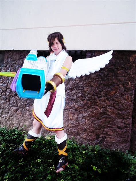 Pit Kid Icarus Cosplay by SaintJusteSama on DeviantArt