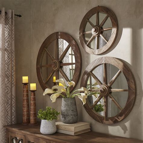 Wagon Wheel Decor Ideas That Will Beautify Your Wall