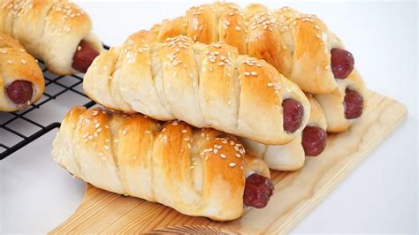 Sausage Bread Rolls Recipe | Book Recipes