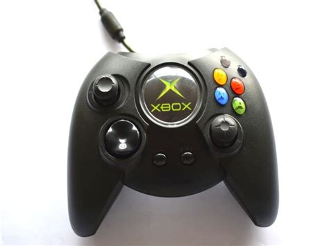 Original Xbox 360 Controller : Amazon.com: Microsoft Xbox 360 Wired Controller: MICROSOFT ...