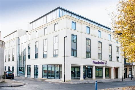 PREMIER INN BATH CITY CENTRE HOTEL - Updated 2025 Prices & Reviews (England)