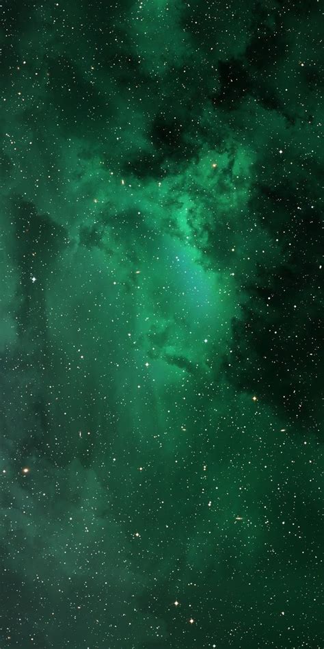 Green Galaxy Wallpaper Hd Iphone - Free 4K Wallpaper