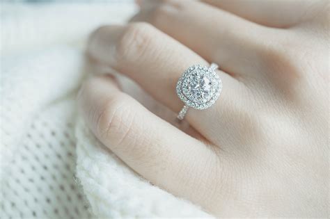 7 Engagement Ring Cuts and What They Represent - Diva Diamonds and Jewels