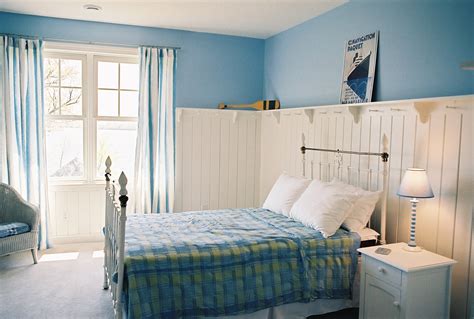 16 Beautiful Examples of Light Blue Walls In A Bedroom - This Designed That