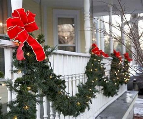 30++ Outdoor Christmas Lights With Garland | KIDDONAMES