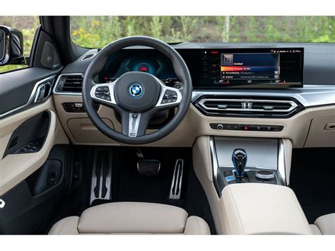 2023 BMW i4: 57 Interior Photos | U.S. News