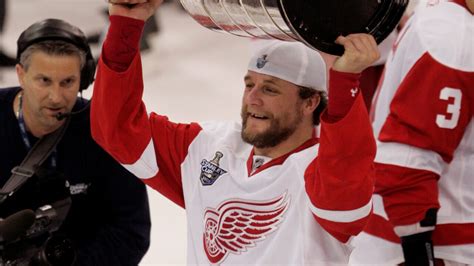 Four-time Stanley Cup champion Darren McCarty speaks out about career, alcohol abuse