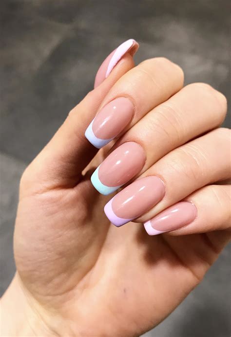 Pastel tip French nails : r/Nails