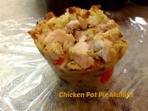 I Like to Bake and Cook Blog: Chicken Pot Pie Muffins