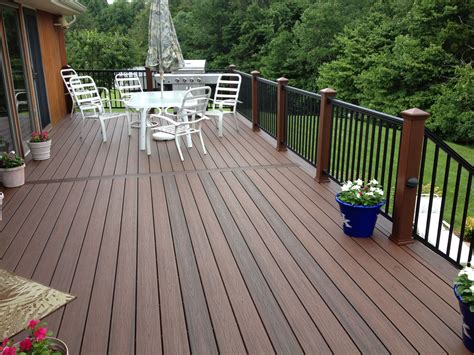 Pin by Deckadent Designs on Trex Deck at Green River Lake | Deck designs backyard, Decks ...