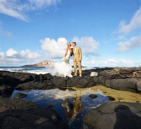 Simple Hawaii Beach Wedding — Best Day Ever