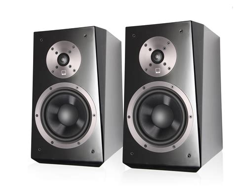 SVS ULTRA BOOKSHELF SPEAKERS