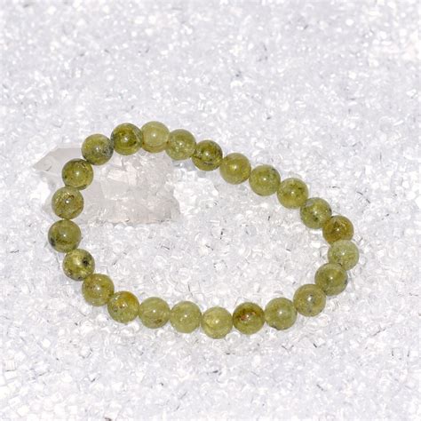 Green Garnet 8mm Bracelet - Crystalis - Crystals Shop