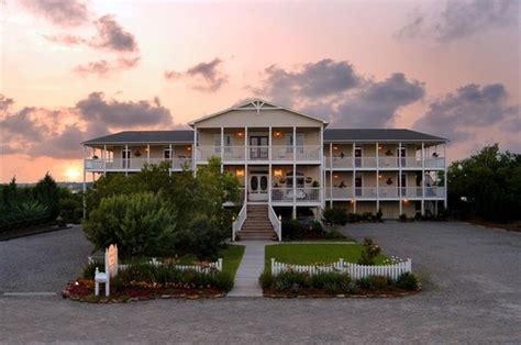 THE SUNSET INN - Updated 2023 Prices & B&B Reviews (Sunset Beach, NC)