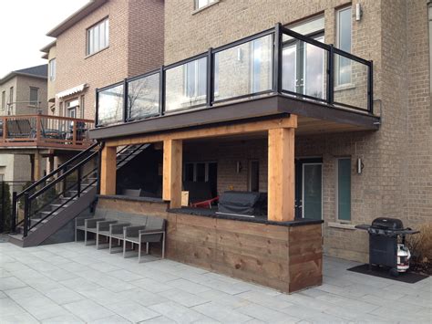 deck-glass-railing-ideas-thornhill - GTA RAILINGS