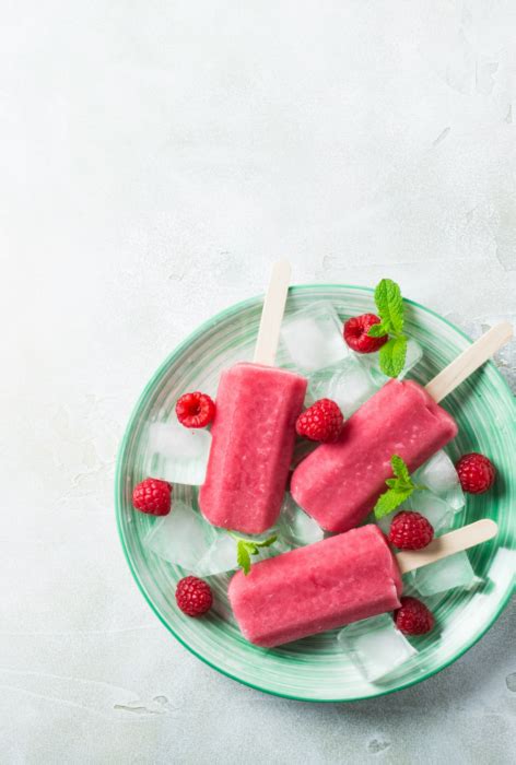 8 Homemade Ice Pop Recipes to Make Your Summer Sweeter