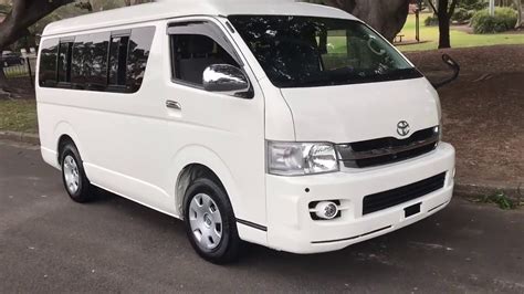 10 Seater Toyota Hiace Luxury - Unique Adventures Tourism