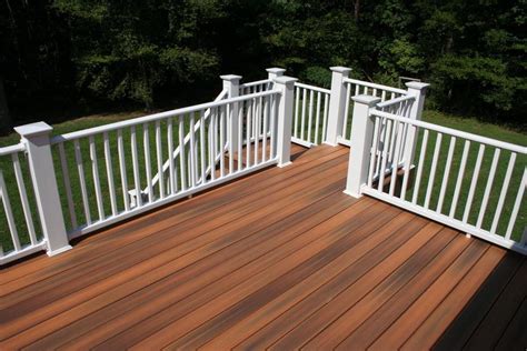 Vinyl Railing Systems from Color Guard Railing | Vinyl & Aluminum Deck Railing