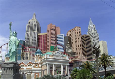 File:New York, New York hotel & casino in Las Vegas.jpg - Wikimedia Commons