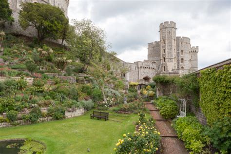 Windsor Castle Gardens Stock Photo - Download Image Now - iStock