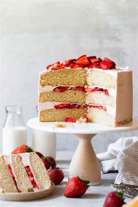 Strawberry Shortcake Cake - Grandbaby Cakes