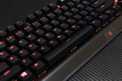 Razer BlackWidow v3 PRO Wireless Mechanical Keyboard Review - A No Compromise Wireless Gaming ...