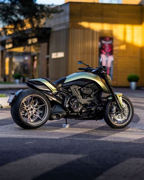 Ducati X Diavel s