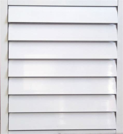 Decorar cuartos con manualidades: Ventanas de aluminio tipo miami