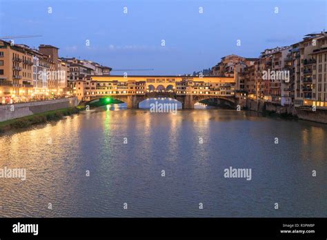 Italy, Florence. Ponte Vecchio by night Stock Photo - Alamy